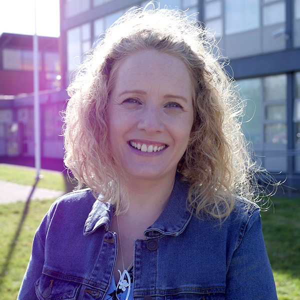 Emer Magee, Shannon Comprehensive 